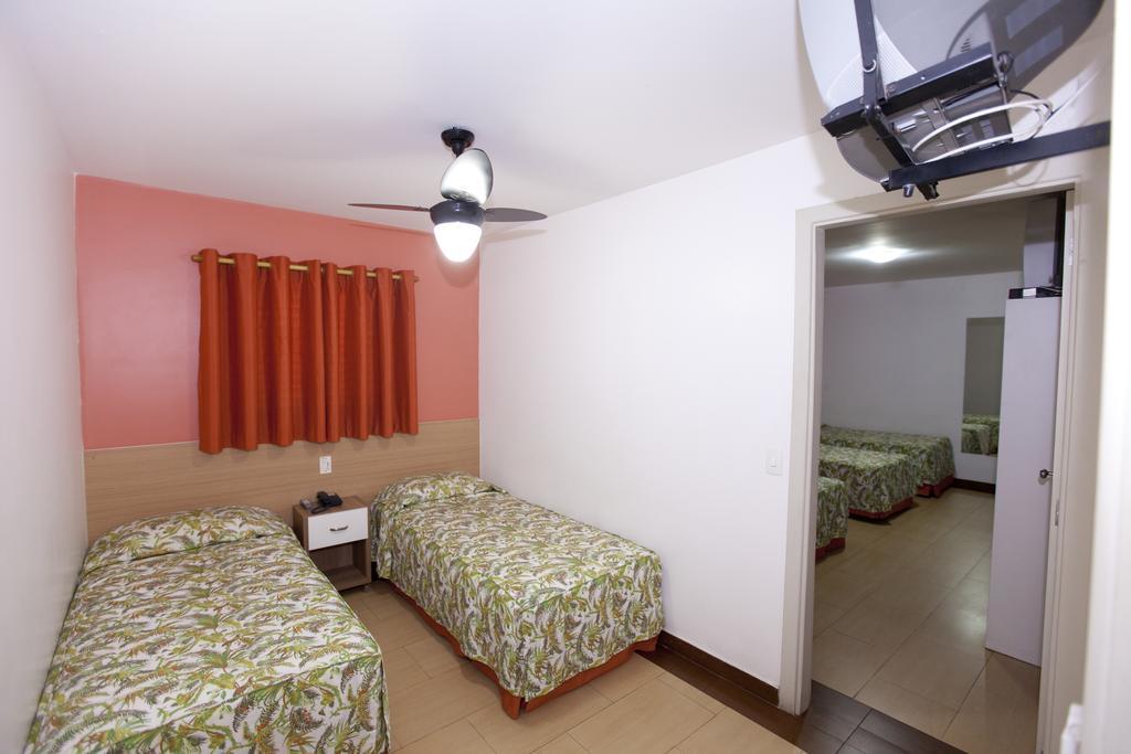 Hotel Oly Plaza Пирасикаба Стая снимка