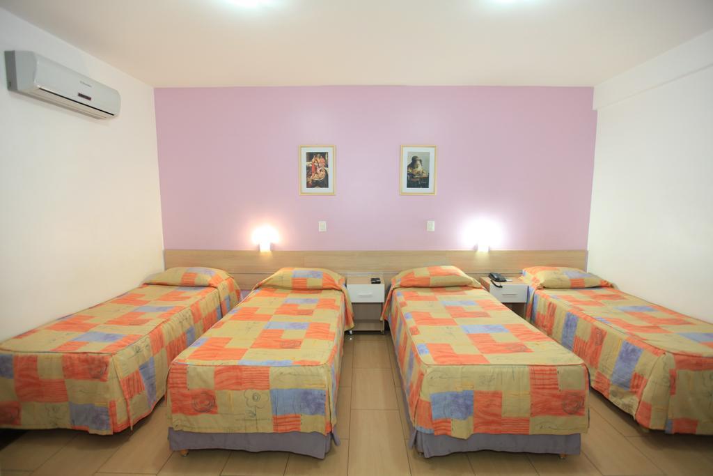 Hotel Oly Plaza Пирасикаба Стая снимка
