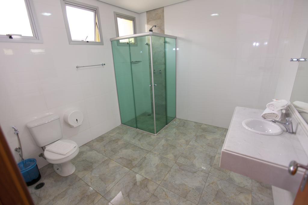 Hotel Oly Plaza Пирасикаба Стая снимка