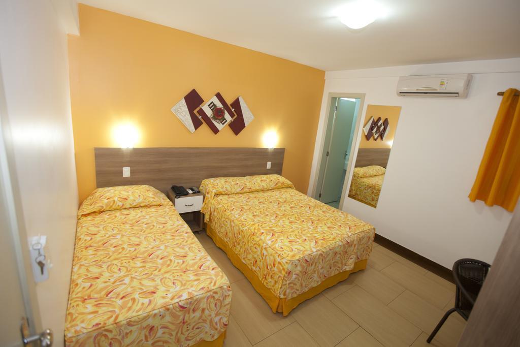 Hotel Oly Plaza Пирасикаба Стая снимка