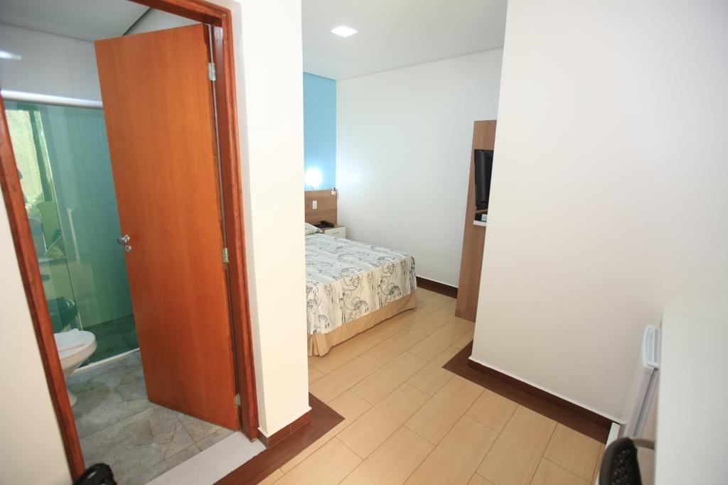 Hotel Oly Plaza Пирасикаба Екстериор снимка