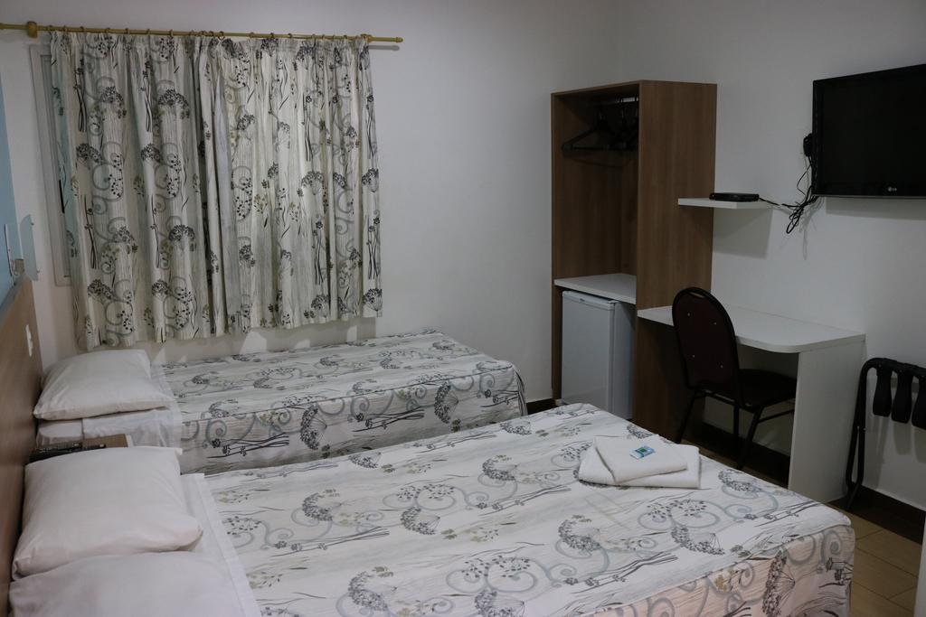 Hotel Oly Plaza Пирасикаба Екстериор снимка